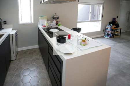 Sala / cozinha americana de casa à venda com 3 quartos, 150m² em Jardim Londrina, São Paulo