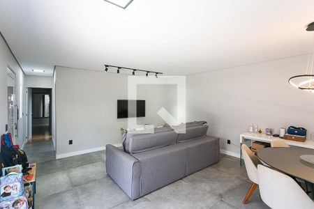 Sala / cozinha americana de casa à venda com 3 quartos, 150m² em Jardim Londrina, São Paulo