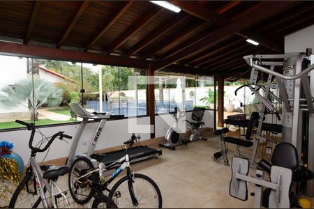 Casa de condomínio à venda com 1180m², 4 quartos e 3 vagasÁrea externa - academia