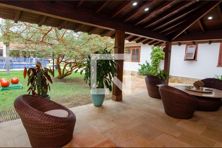 Casa de condomínio à venda com 1180m², 4 quartos e 3 vagasVaranda