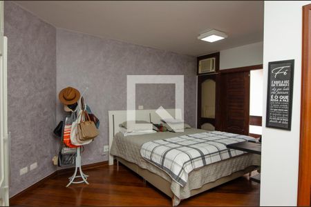 Casa de condomínio à venda com 1180m², 4 quartos e 3 vagasSuite 2