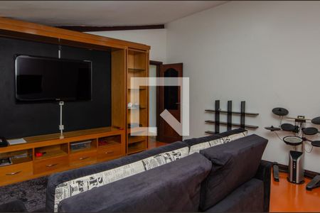 Casa de condomínio à venda com 1180m², 4 quartos e 3 vagasSala 2