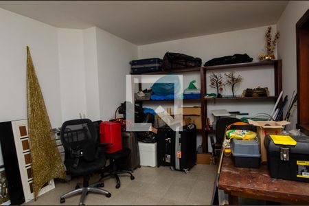 Casa de condomínio à venda com 1180m², 4 quartos e 3 vagasQuarto