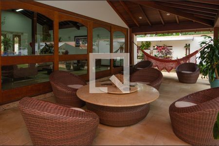 Casa de condomínio à venda com 1180m², 4 quartos e 3 vagasVaranda