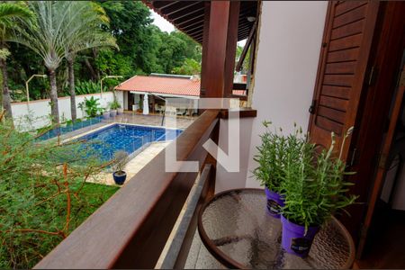 Casa de condomínio à venda com 1180m², 4 quartos e 3 vagasSuite 3 - varanda