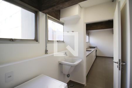 Apartamento à venda com 121m², 3 quartos e 1 vagaÁrea de Serviço