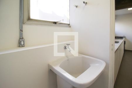 Apartamento à venda com 121m², 3 quartos e 1 vagaÁrea de Serviço