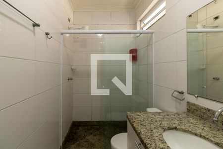 Banheiro de apartamento para alugar com 1 quarto, 60m² em Brás, São Paulo