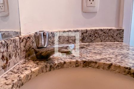 Lavabo de apartamento para alugar com 1 quarto, 45m² em Vila Olímpia, São Paulo