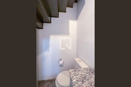 Lavabo de apartamento para alugar com 1 quarto, 45m² em Vila Olímpia, São Paulo