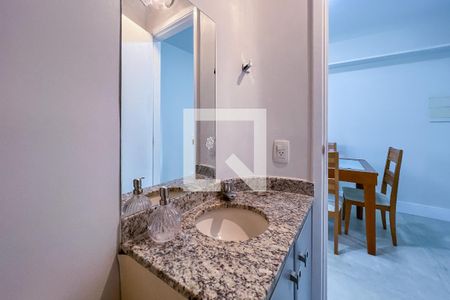 Lavabo de apartamento para alugar com 1 quarto, 45m² em Vila Olímpia, São Paulo