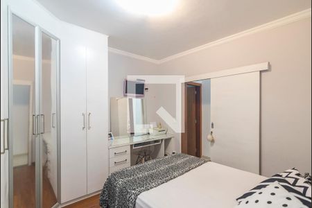 Casa à venda com 202m², 4 quartos e 3 vagasSuíte 2 