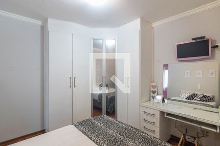 Casa à venda com 202m², 4 quartos e 3 vagasSuíte 2 
