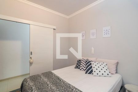 Casa à venda com 202m², 4 quartos e 3 vagasSuíte 2 