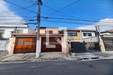 Fachada de casa à venda com 3 quartos, 250m² em Vila Formosa, São Paulo