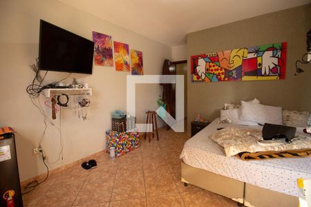 Casa à venda com 90m², 4 quartos e 3 vagasQuarto 2