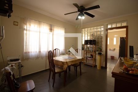 Casa à venda com 90m², 4 quartos e 3 vagasSala de Jantar