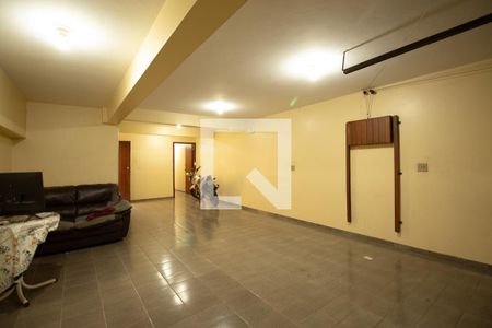 Casa à venda com 90m², 4 quartos e 3 vagasGaragem