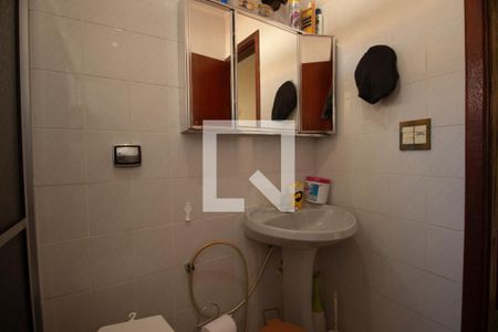 Casa à venda com 90m², 4 quartos e 3 vagasBanheiro da Suíte