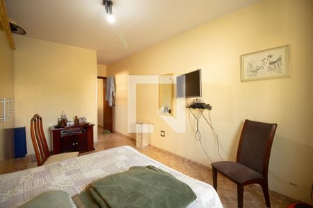 Suíte de casa à venda com 4 quartos, 90m² em Vila Dom Pedro I, São Paulo