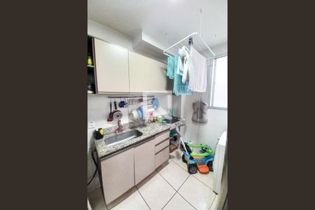 Apartamento à venda com 48m², 2 quartos e 2 vagasCozinha e Área de Serviço
