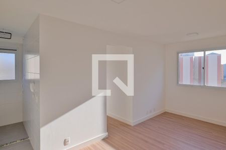 Apartamento para alugar com 2 quartos, 41m² em Cambuci, São Paulo