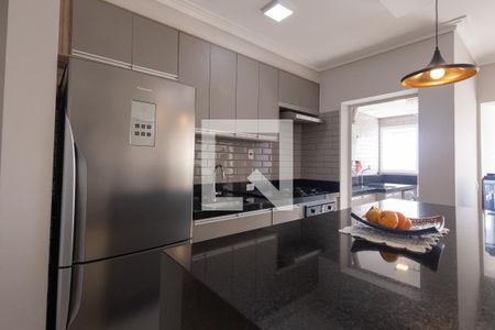 Apartamento à venda com 94m², 2 quartos e 2 vagasCozinha