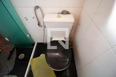 Casa de condomínio à venda com 68m², 2 quartos e 1 vagaBanheiro