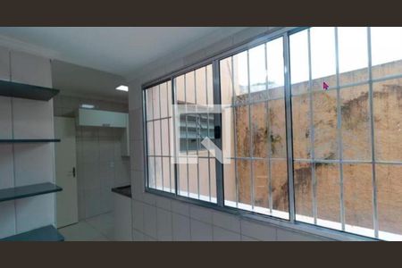 Apartamento para alugar com 69m², 2 quartos e sem vaga