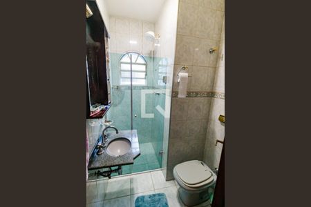 Casa à venda com 125m², 3 quartos e 2 vagasBanheiro Corredor