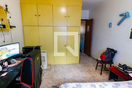 Casa à venda com 125m², 3 quartos e 2 vagasQuarto 2 - Armários