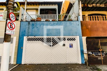 Casa à venda com 125m², 3 quartos e 2 vagasGaragem e Fachada