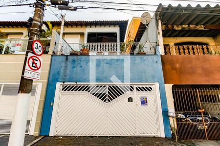 Casa à venda com 125m², 3 quartos e 2 vagasFachada 
