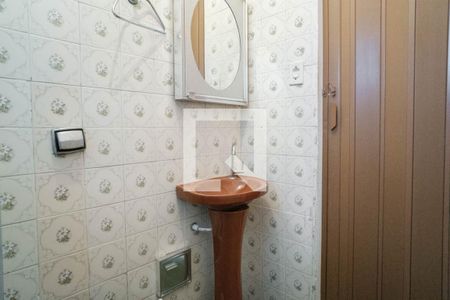 Casa para alugar com 50m², 1 quarto e 1 vaga Casa para alugar com 50m², 1 quarto e 1 vagaBanheiro