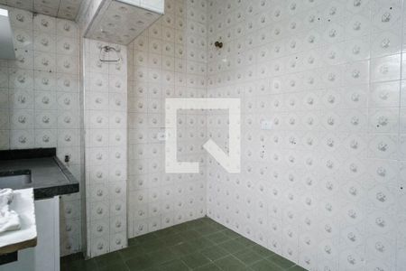 Cozinha de casa para alugar com 1 quarto, 50m² em Cangaiba, São Paulo