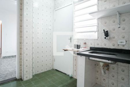 Casa para alugar com 1 quarto, 50m² em Cangaiba, São Paulo