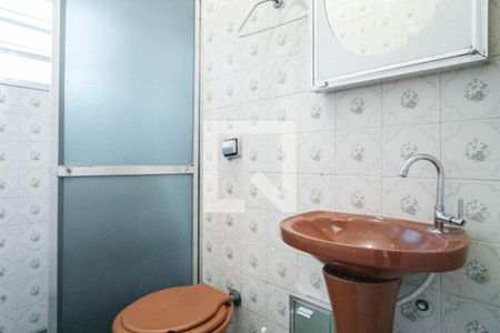 Casa para alugar com 50m², 1 quarto e 1 vaga Casa para alugar com 50m², 1 quarto e 1 vagaBanheiro