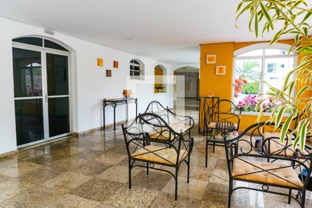 Apartamento à venda com 65m², 2 quartos e 1 vagaHall de entrada