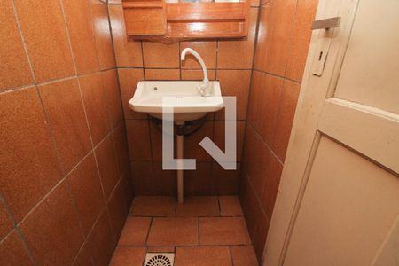 Casa à venda com 180m², 3 quartos e 3 vagasBanheiro de Serviço