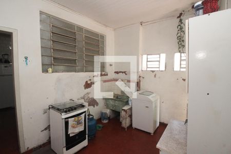 Casa à venda com 180m², 3 quartos e 3 vagasÁrea de Serviço