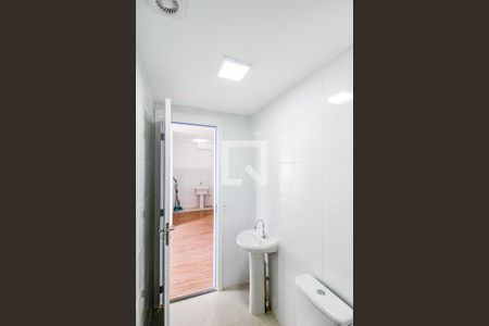 Apartamento à venda com 34m², 2 quartos e sem vagaBanheiro