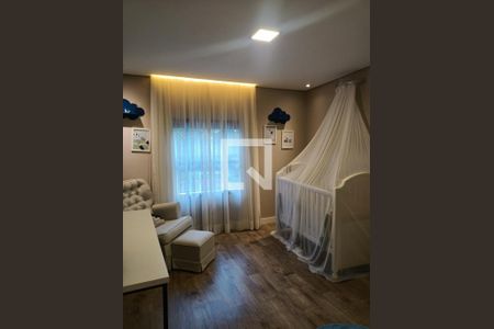 Casa à venda com 275m², 5 quartos e 2 vagas