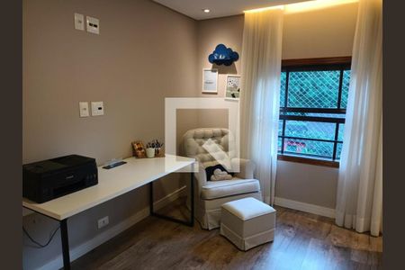 Casa à venda com 275m², 5 quartos e 2 vagas