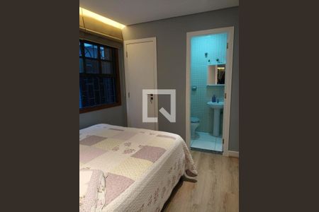 Casa à venda com 275m², 5 quartos e 2 vagas