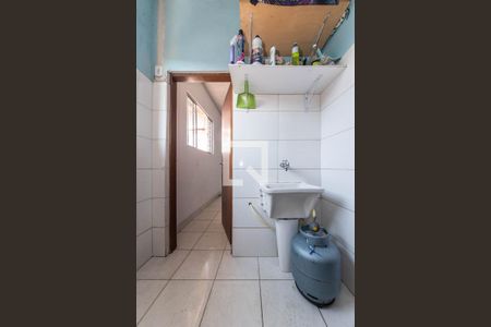 Casa à venda com 50m², 1 quarto e 2 vagasLavanderia