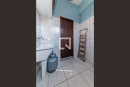 Casa à venda com 50m², 1 quarto e 2 vagasLavanderia