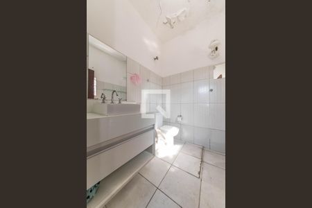 Banheiro de casa à venda com 1 quarto, 50m² em Osvaldo Cruz, São Caetano do Sul