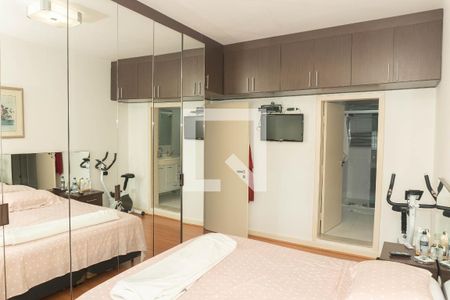 Apartamento à venda com 83m², 2 quartos e sem vagaSuíte