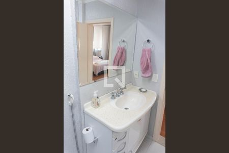 Apartamento à venda com 83m², 2 quartos e sem vagaBanheiro da Suíte