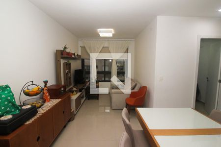 Sala de apartamento à venda com 2 quartos, 57m² em Santana, Porto Alegre